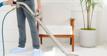 Man carpet cleaning (1) Man carpet cleaning (1)